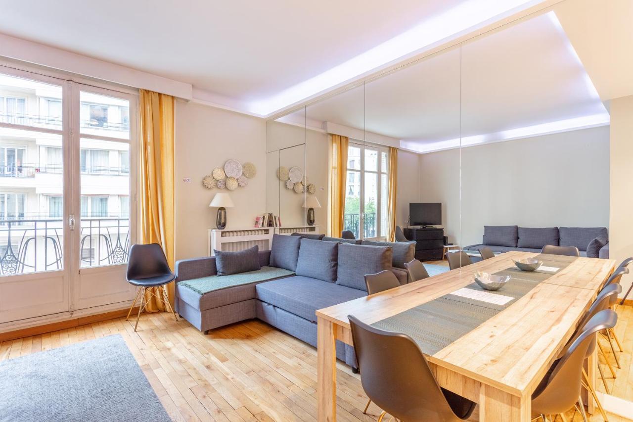 Appartement Place Du Trocadero Parijs Buitenkant foto